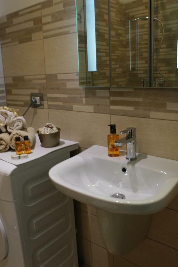Le Dimore Di Magda Suite & Rooms Polignano a Mare Bagian luar foto